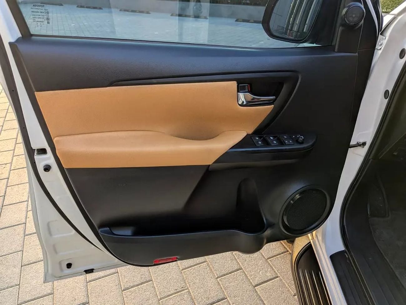 Toyota Fortuner EXR 2017 GCC Specs Interior and Exterior Excellent Condition V4 2.7L