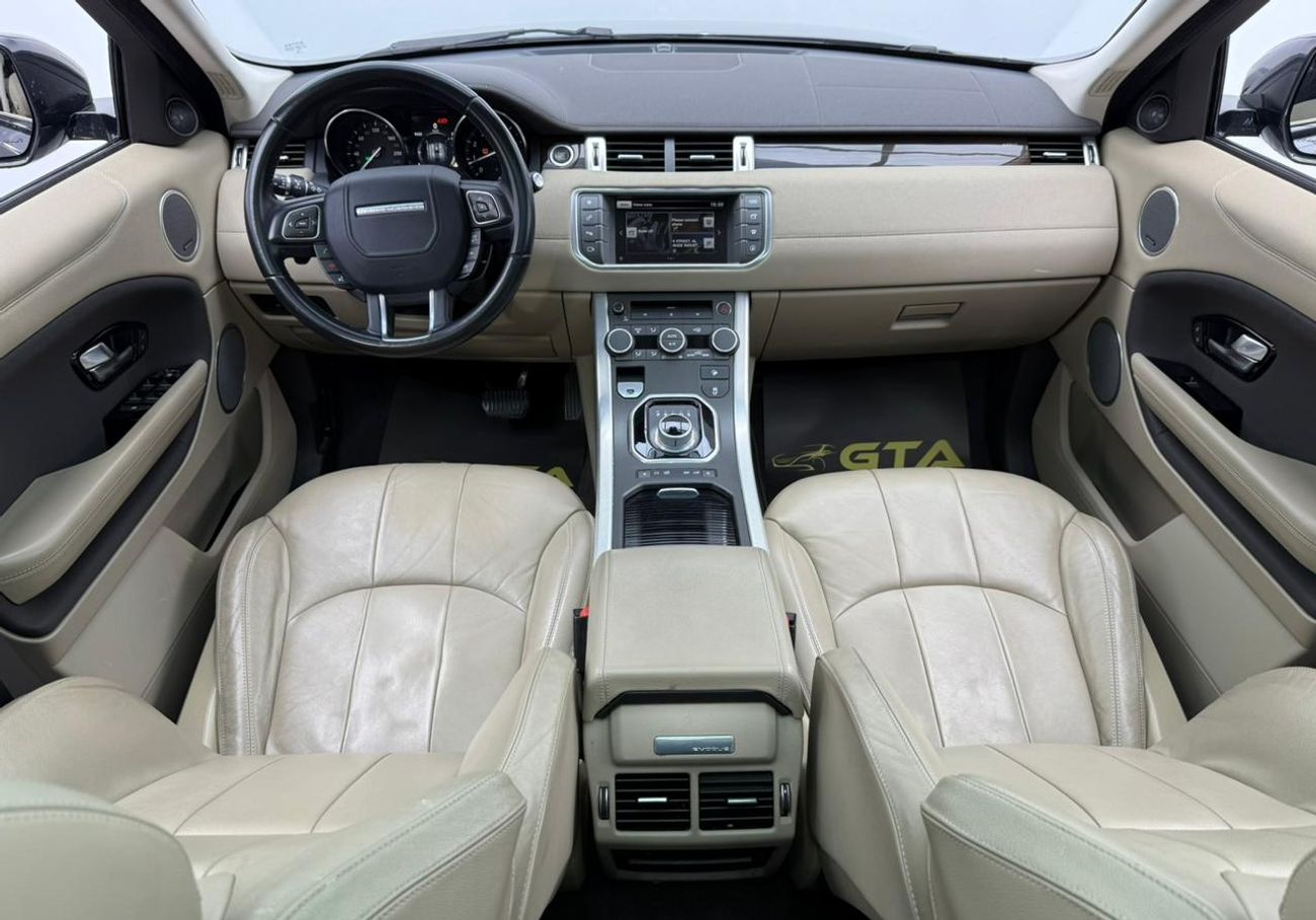 لاند روفر رانج روفر إيفوك HSE 2.0L SUV (5 Door)