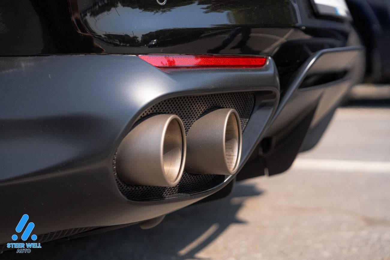 فيراري 812 GTS GTS | 6.5L V12 Engine | GCC Specs | Warranty & Service Package Included