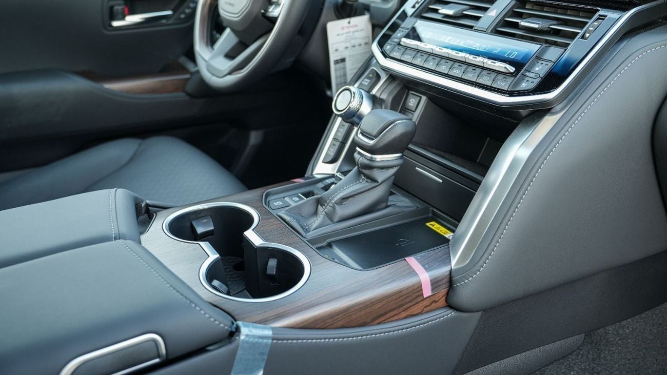 Toyota Land Cruiser VX 3.5L 2025 MY EXPORT PRICE