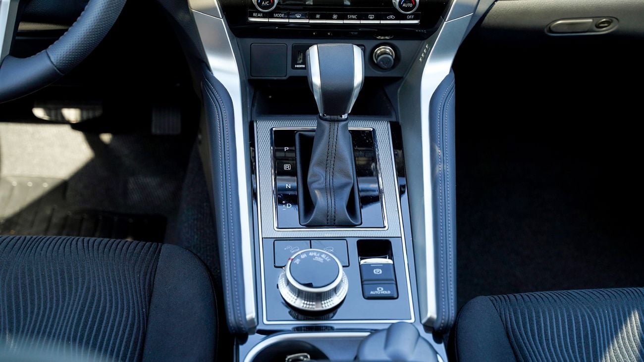 Mitsubishi Montero Sport