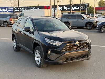 تويوتا راف ٤ XLE 2.5L