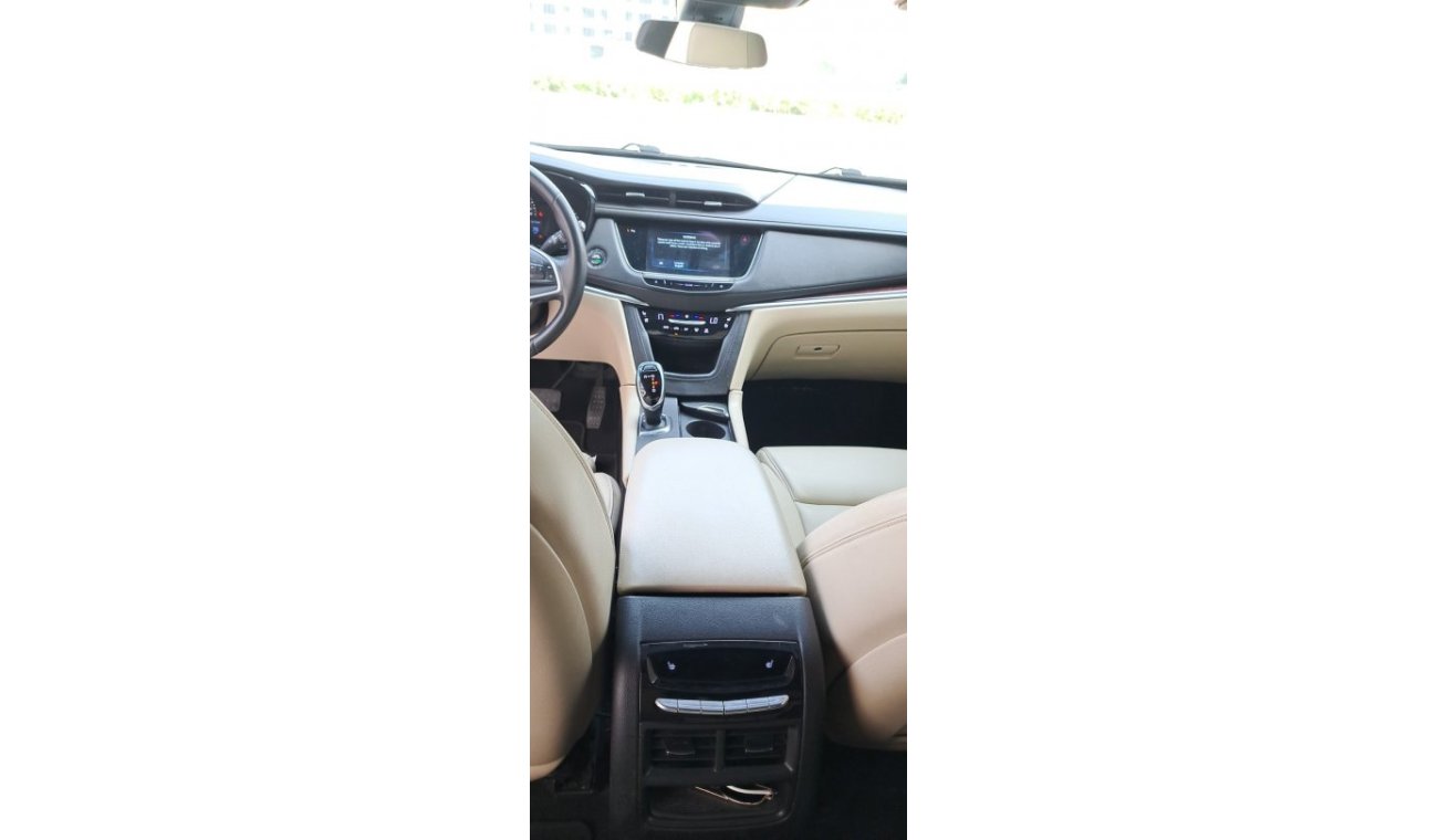 Cadillac XT5 PREMIUM LUXURY AWD 3.6 | Zero Down Payment | Free Home Test Drive