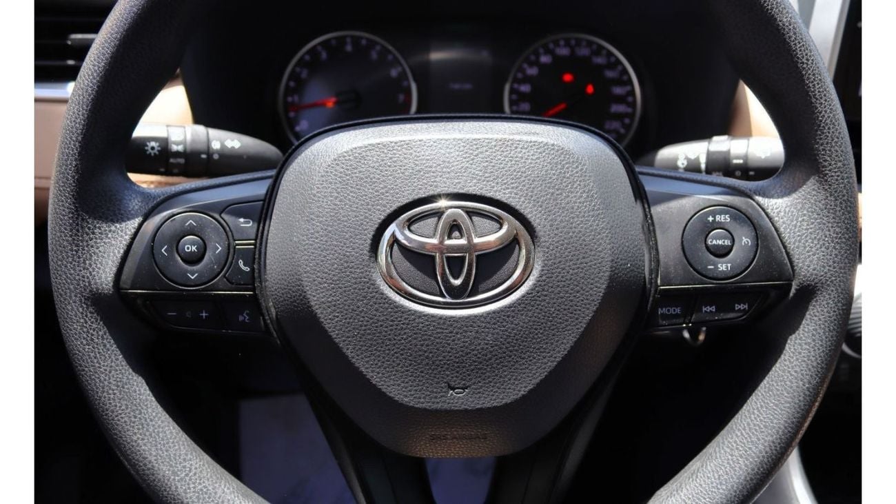 Toyota RAV4 EX ACCIDENTS FREE - GCC - PERFECT CONDITION INSIDE OUT - ENGINE 2500 CC -