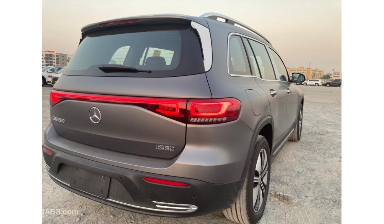 مرسيدس بنز EQB 260 Mercedes-Benz EQB 260 ELECTRIC 5 SEATER 2022MY