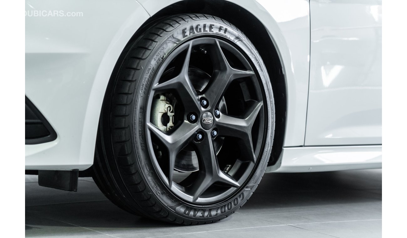 فورد فوكاس 2017 Ford Focus ST / Full Ford Service History & 5 Year Ford Warranty