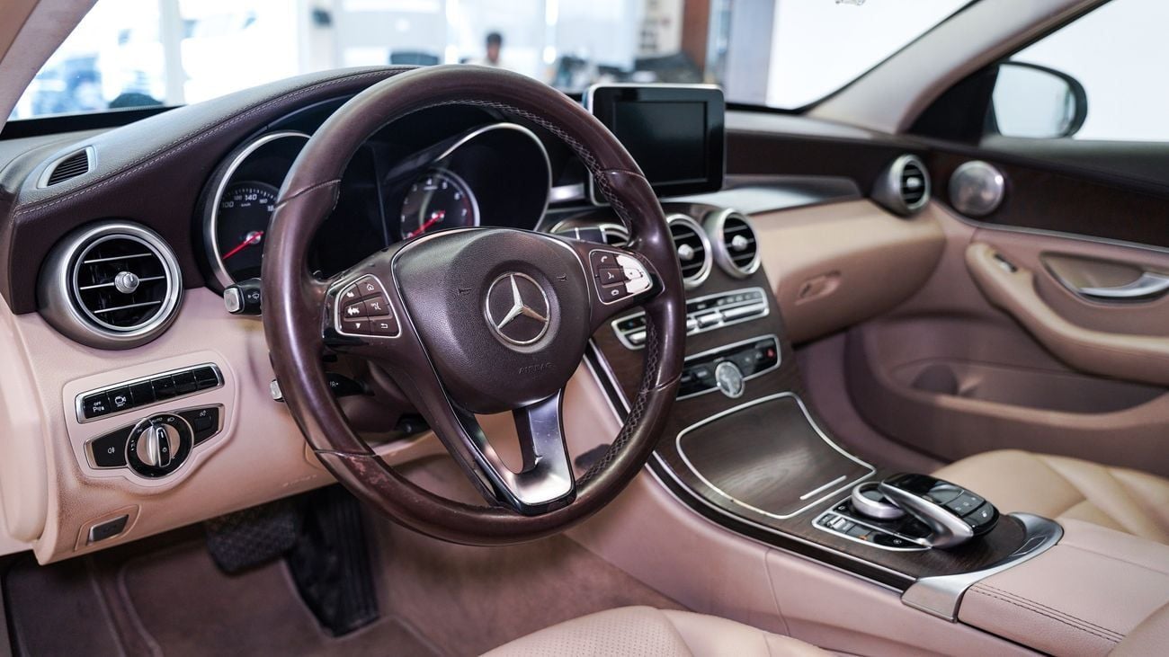 Mercedes Benz C200