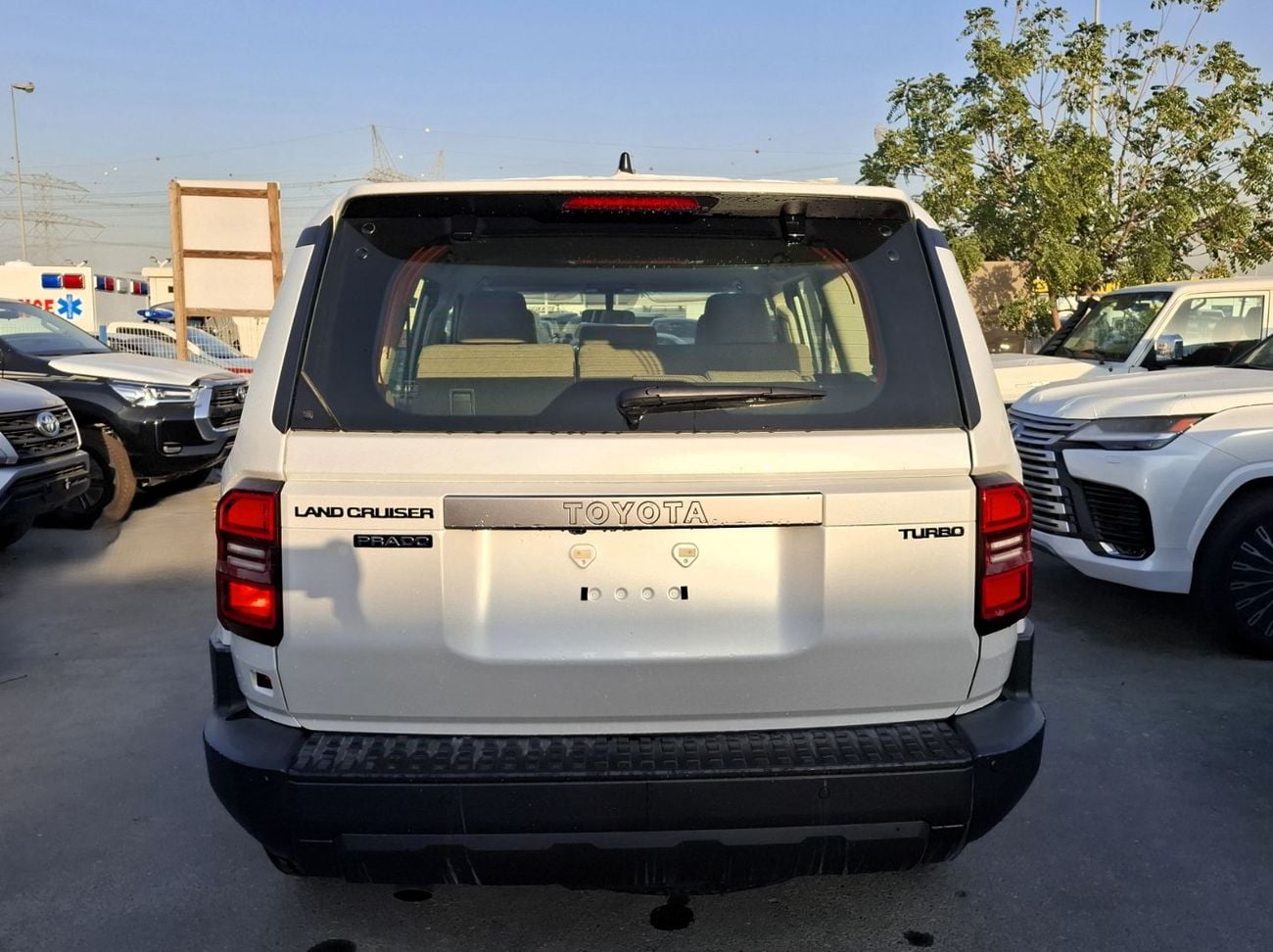 Toyota Prado Toyota Prado 2.8L 2026 Basic White Diesel (Export Only)