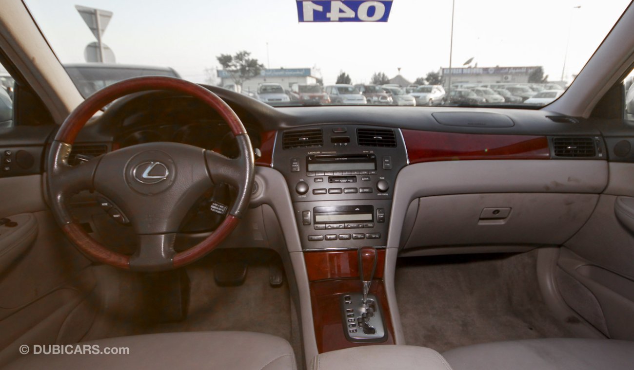 Lexus ES 300