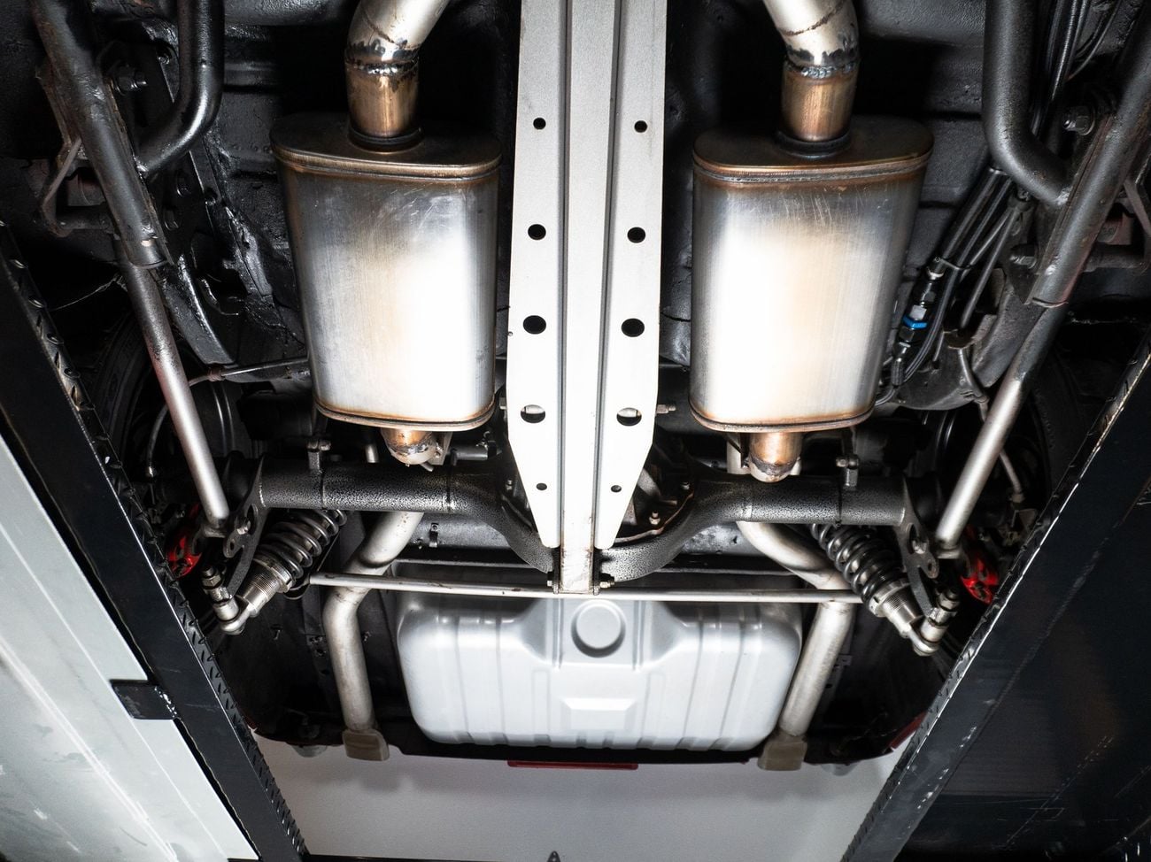 فورد موستانج Fastback Supercharged Predator GT500 Motor Pro Touring Restomod