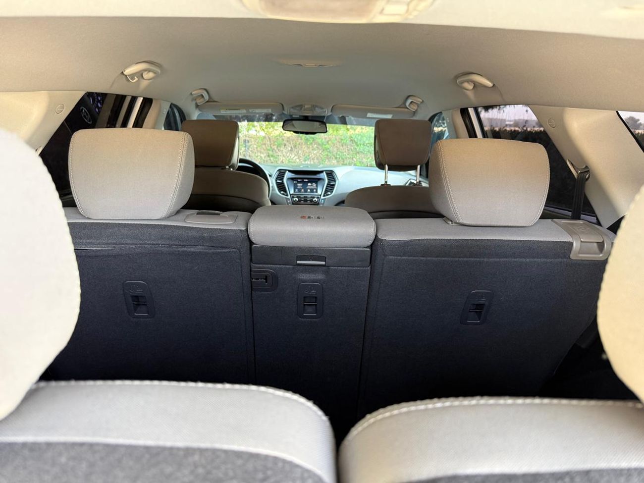 Hyundai Grand Santa Fe