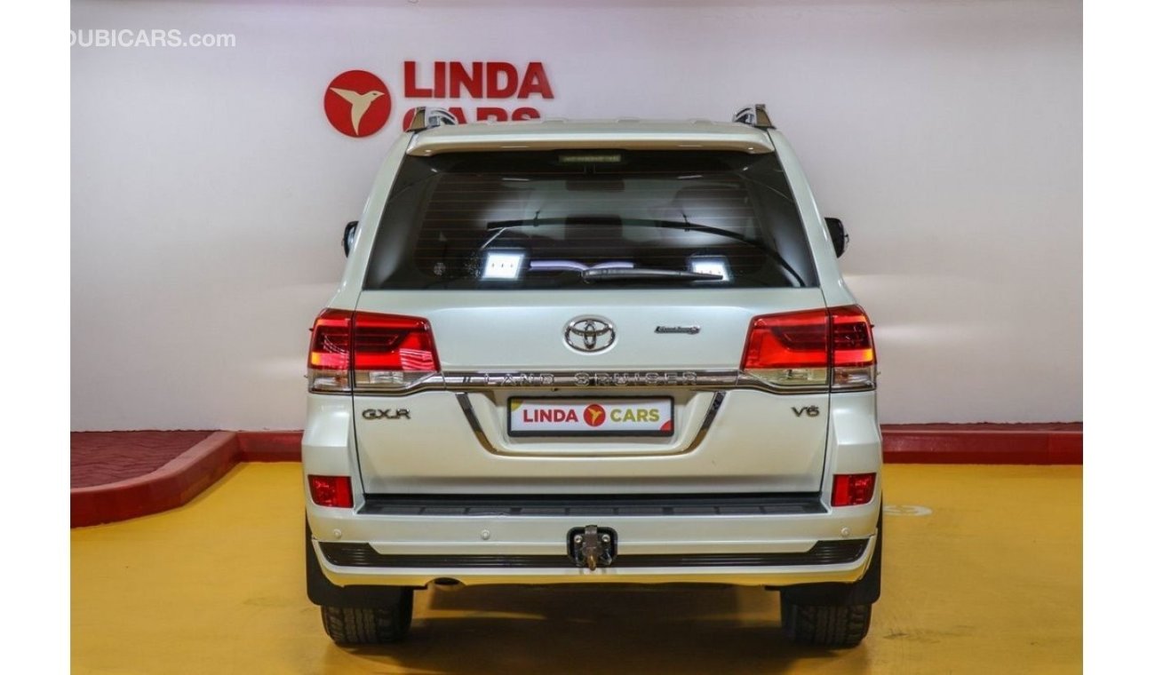 تويوتا لاند كروزر Toyota Land Cruiser GXR 2017 GCC under Warranty with Flexible Down-Payment.