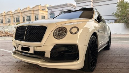 بنتلي بينتايجا W12 STARTECH by BRABUS 710hp, 23 inch wheels, Carbon package, Camp chairs, wood parkett, Exclusive P