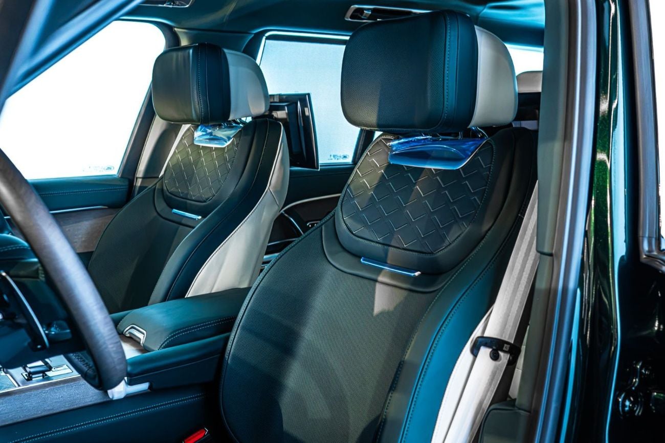 Land Rover Range Rover SV P615 SWB 2026  | British Racing Green  | Serenity Interior | GCC Specs