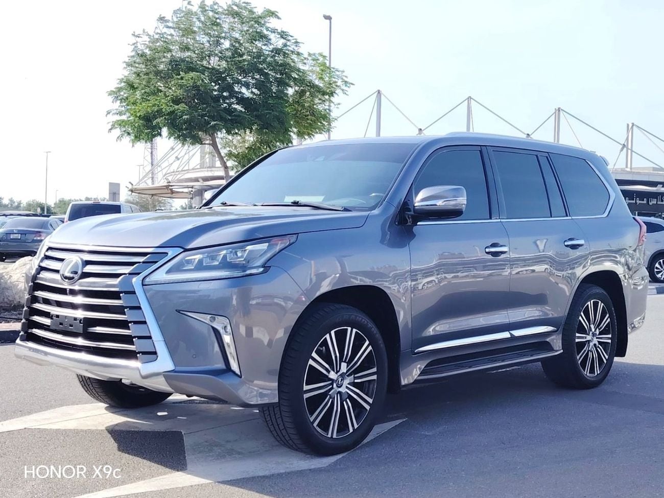 Lexus LX 570