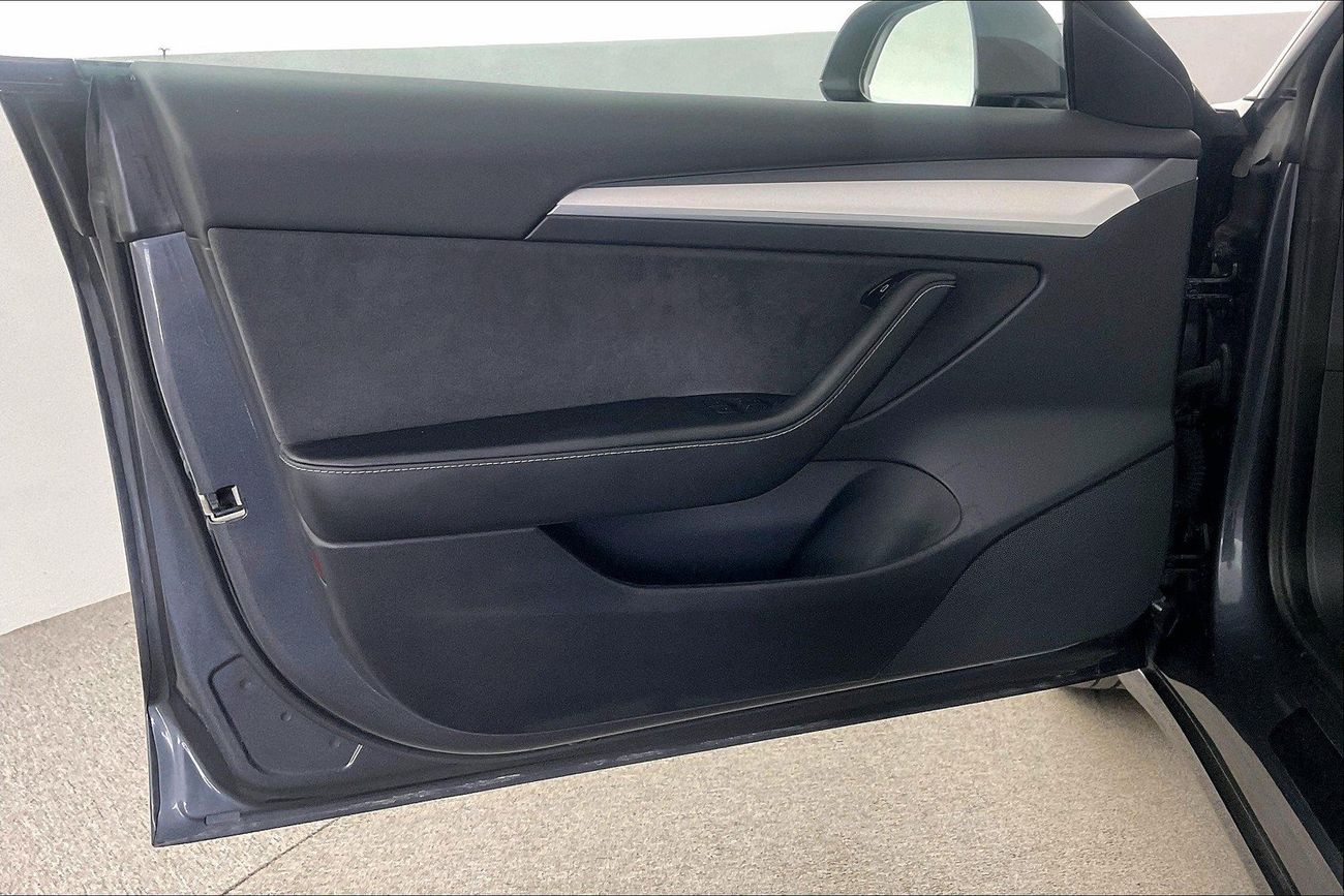 تسلا موديل 3 Standard Range Plus | شامل الضمان | 0 ﺪﻔﻋﺓ ﺃﻮﻟﻯ