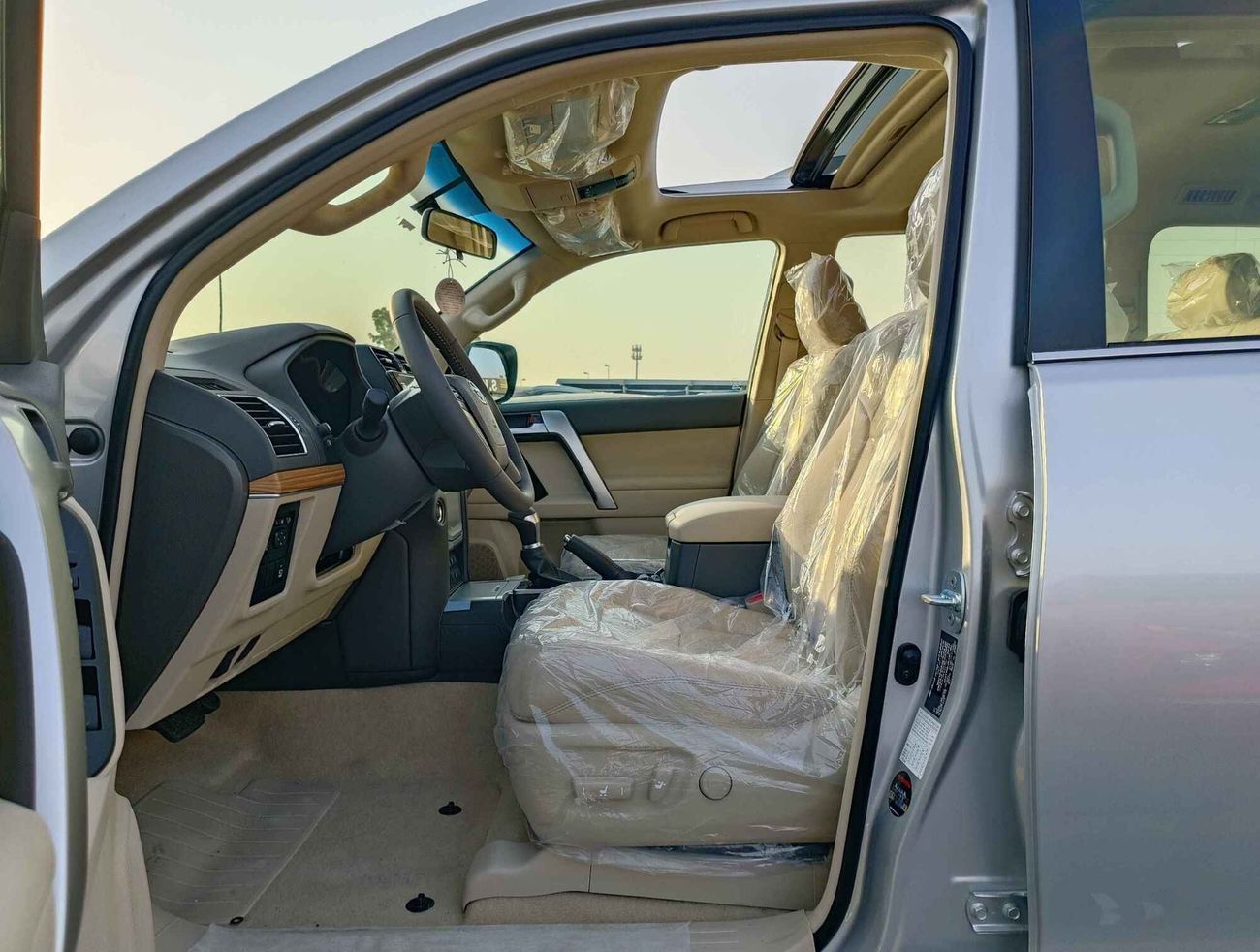 تويوتا برادو PRADO VX2, 4.0L V6 PETROL, DRIVER POWER SEATS / SUNROOF / AUTO A/C (CODE # PSR40VX2D)