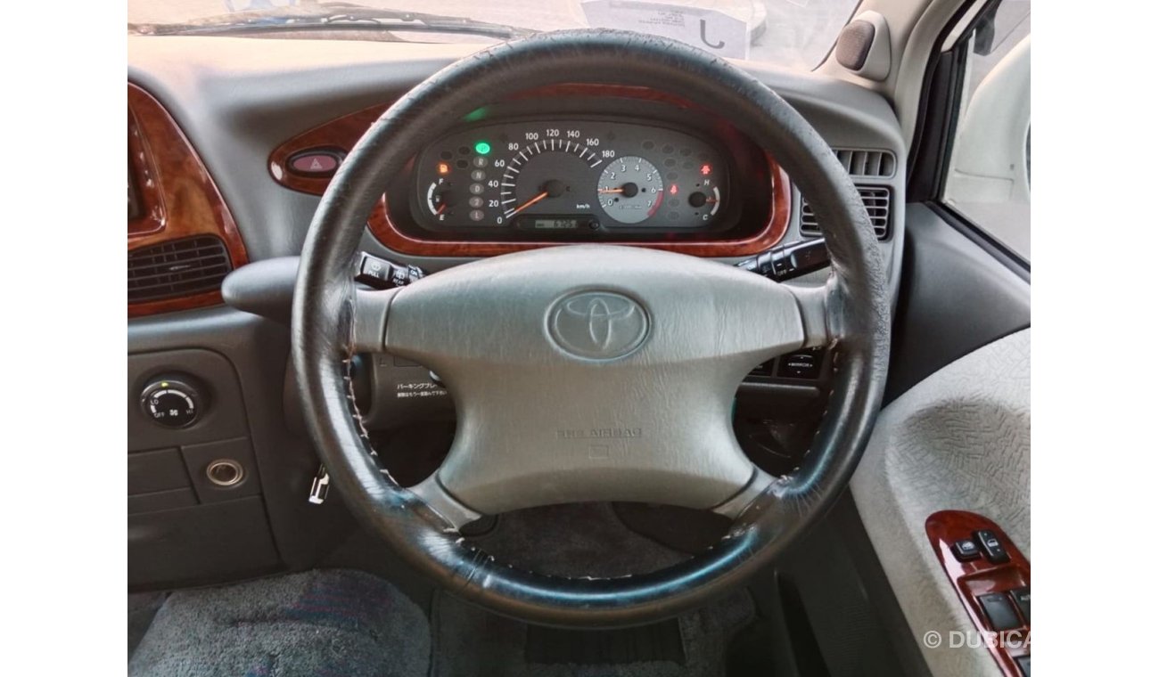 Toyota Noah TOYOTA NOAH RIGHT HAND DRIVE (PM1272)