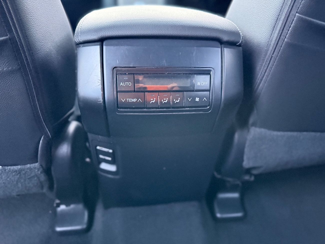 Toyota Prado TXL1 2.8L