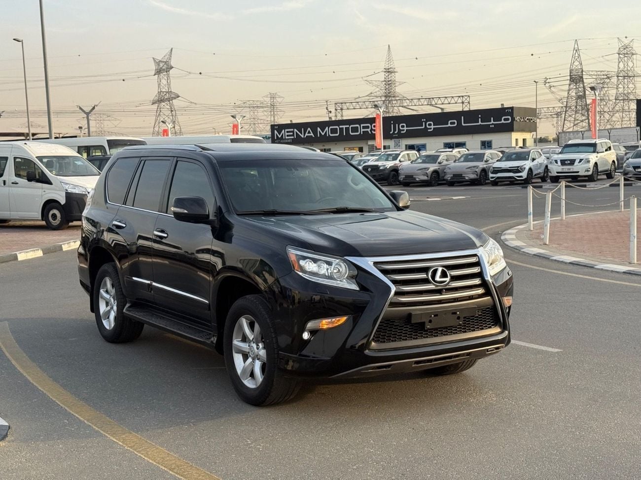 Lexus GX460 PLATINUM 2017 Prestige 4.6L FULL OPTION GCC