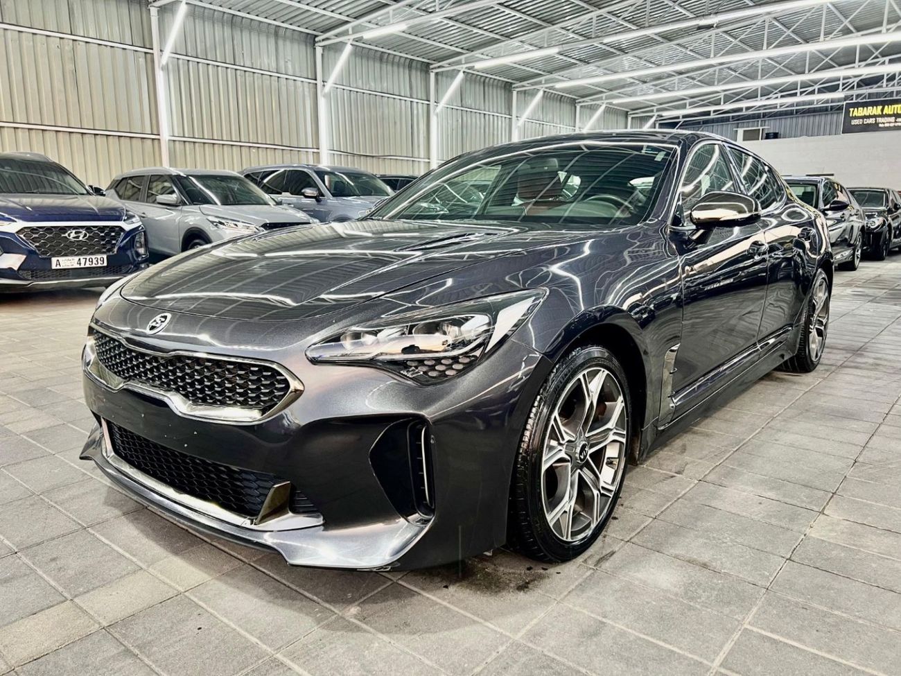 Kia Stinger 2.0T 2.0L warranty one year bank financie available 0 dawon payment