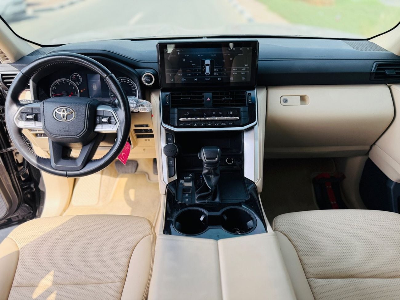 Toyota Land Cruiser Full option