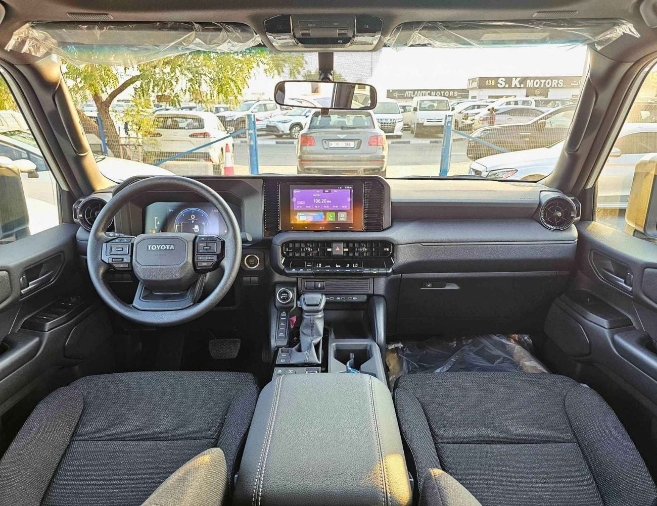 Toyota Prado ALL ROUNDER TURBO STD / 2.8L DIESEL V4 / SUNROOF / COOL BOX (CODE # P28AR2)
