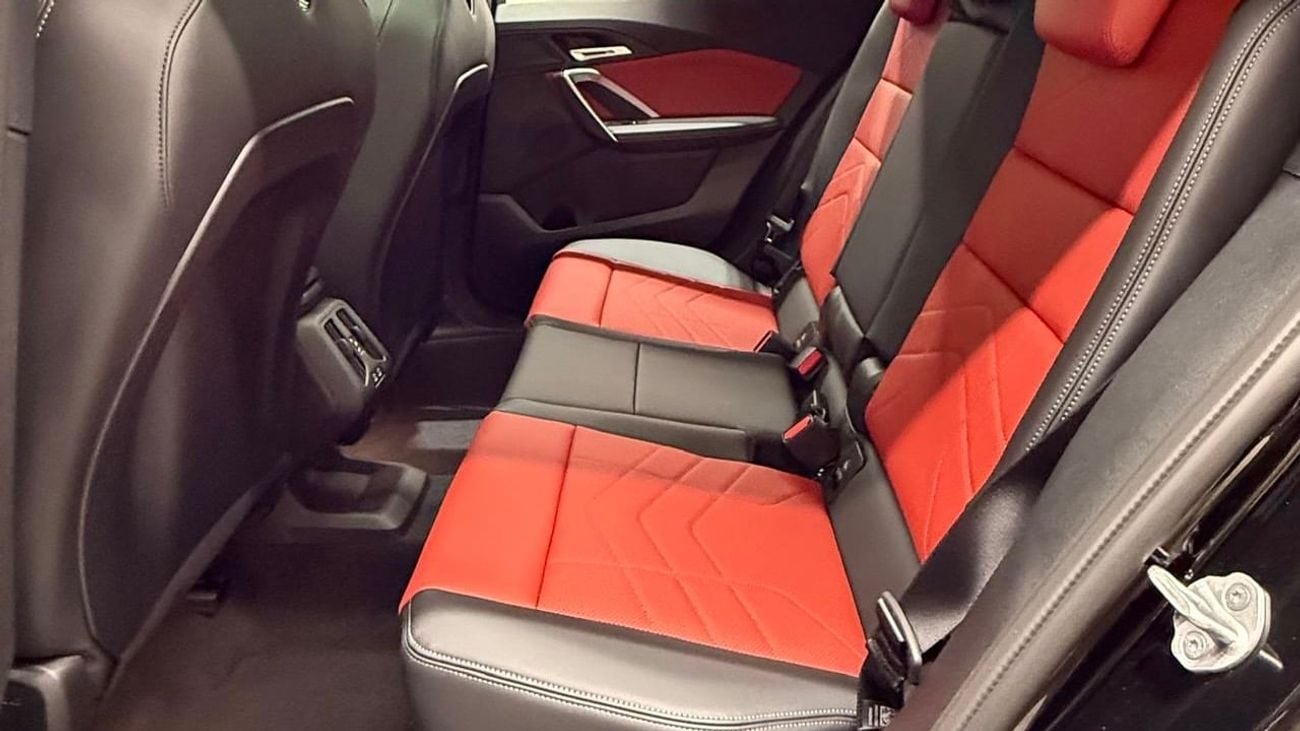 BMW X2 SDrive |118i | 1.5L | with dealer warranty