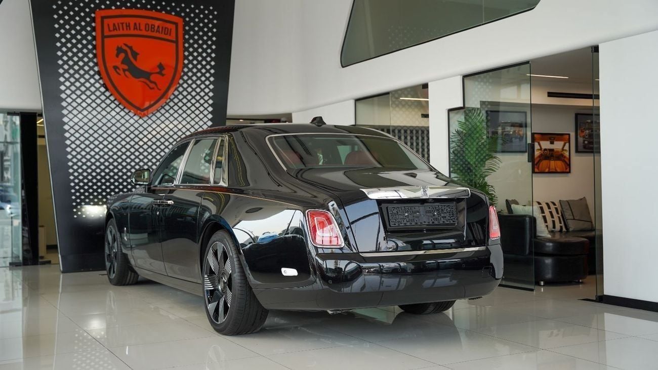 رولز رويس فانتوم EWB BESPOKE Rolls-Royce Phantom “La Gondola” - (2023, 1-of-1)