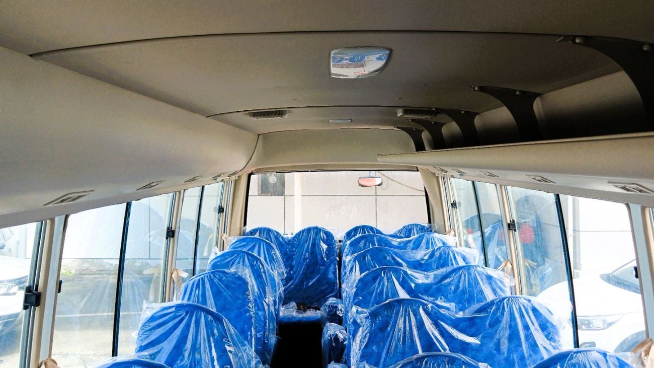 ميتسوبيشي روزا Mitsubishi Rosa 4.2L Diesel 33 Seater 2026YM