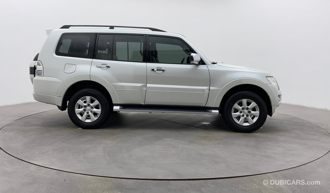 Mitsubishi Pajero GLS 3500