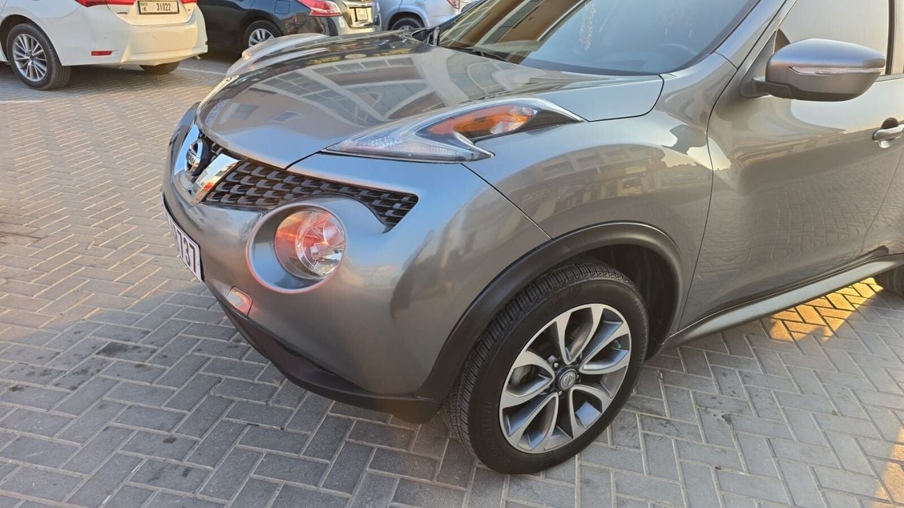 Nissan Juke SV 1.6L