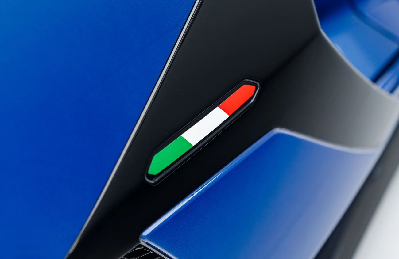 Lamborghini Aventador 6.5L V12 Naturally Aspirated Engine