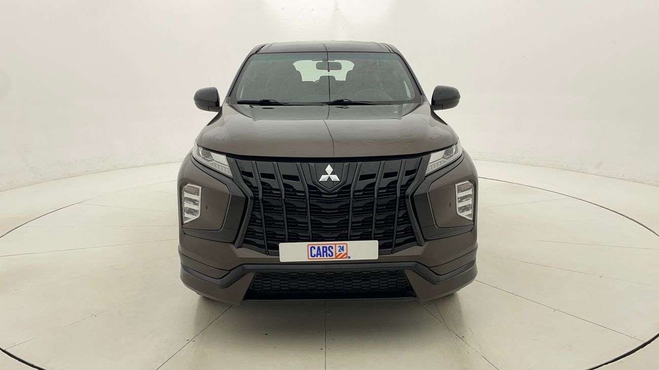 ميتسوبيشي مونتيرو سبورت GLX M/L SIGNATURE EDITION 3 | بدون دفعة مقدمة | اختبار القيادة في المنزل