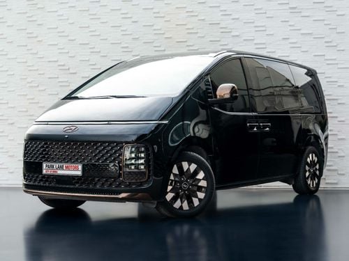 هيونداي ستاريا 3.5L Luxury (7 Seater)