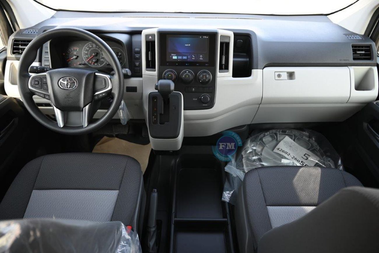 Toyota Hiace High Roof DX 3.5L Petrol Automatic