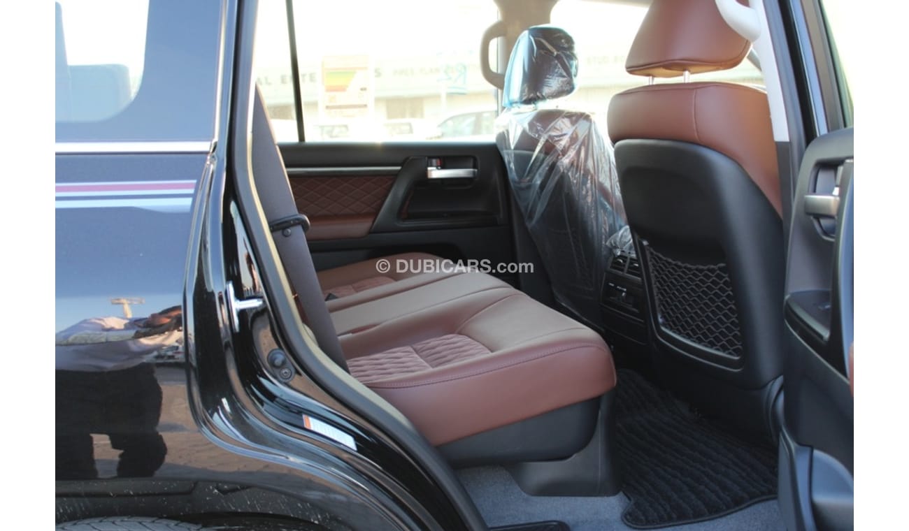 Toyota Land Cruiser 2021 LC200 4.6 L GXR GRAND TOURING FOR EXPORT