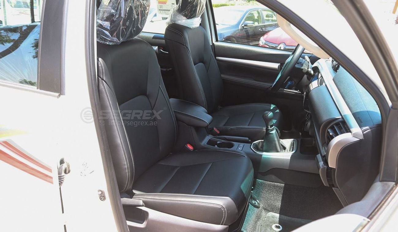 Toyota Hilux DC 2.7L Petrol 4WD M/T | 2026 Model | Ready for Export