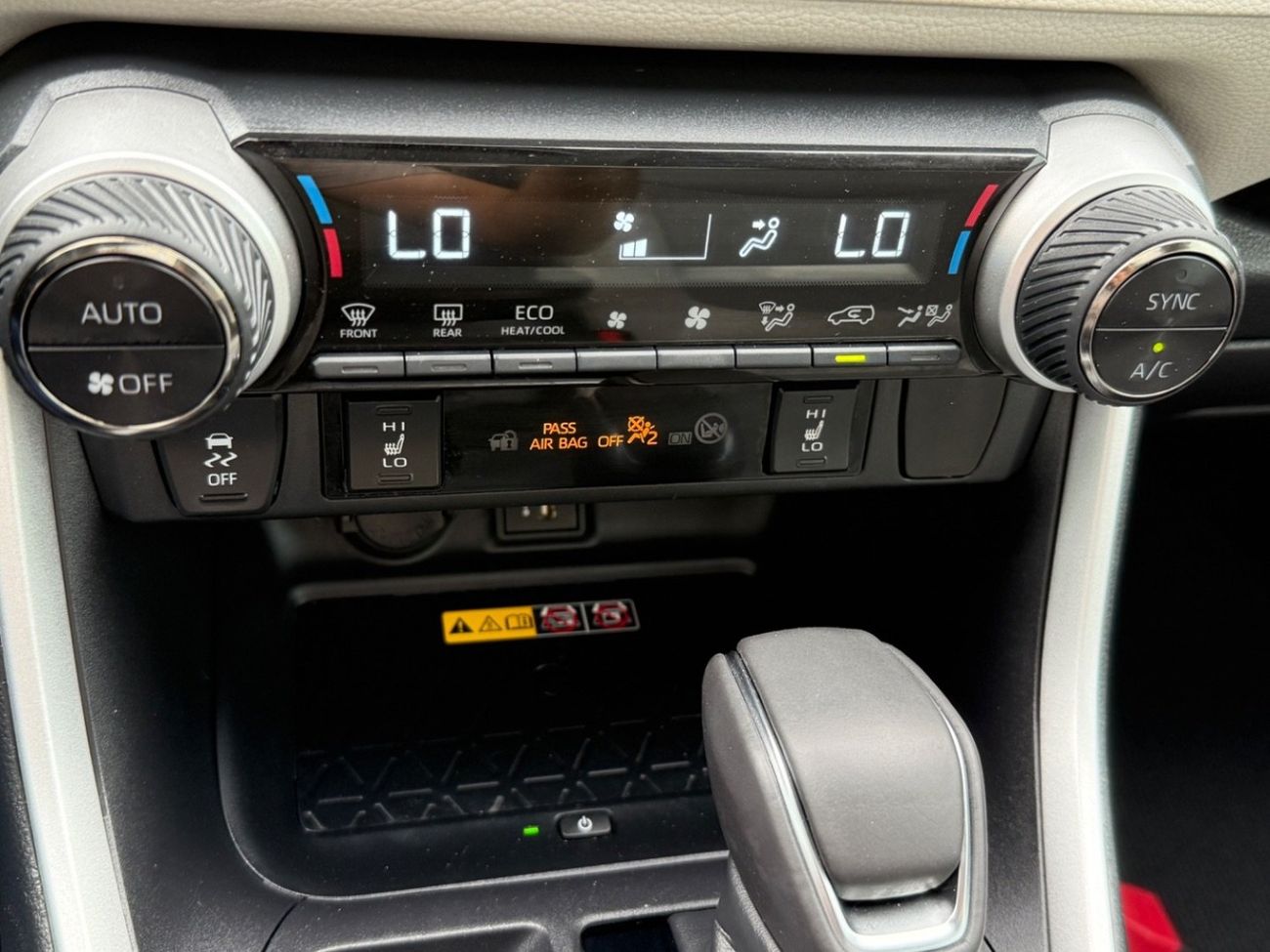 Toyota RAV4 RAV4 xle premium Hybrid 4x4