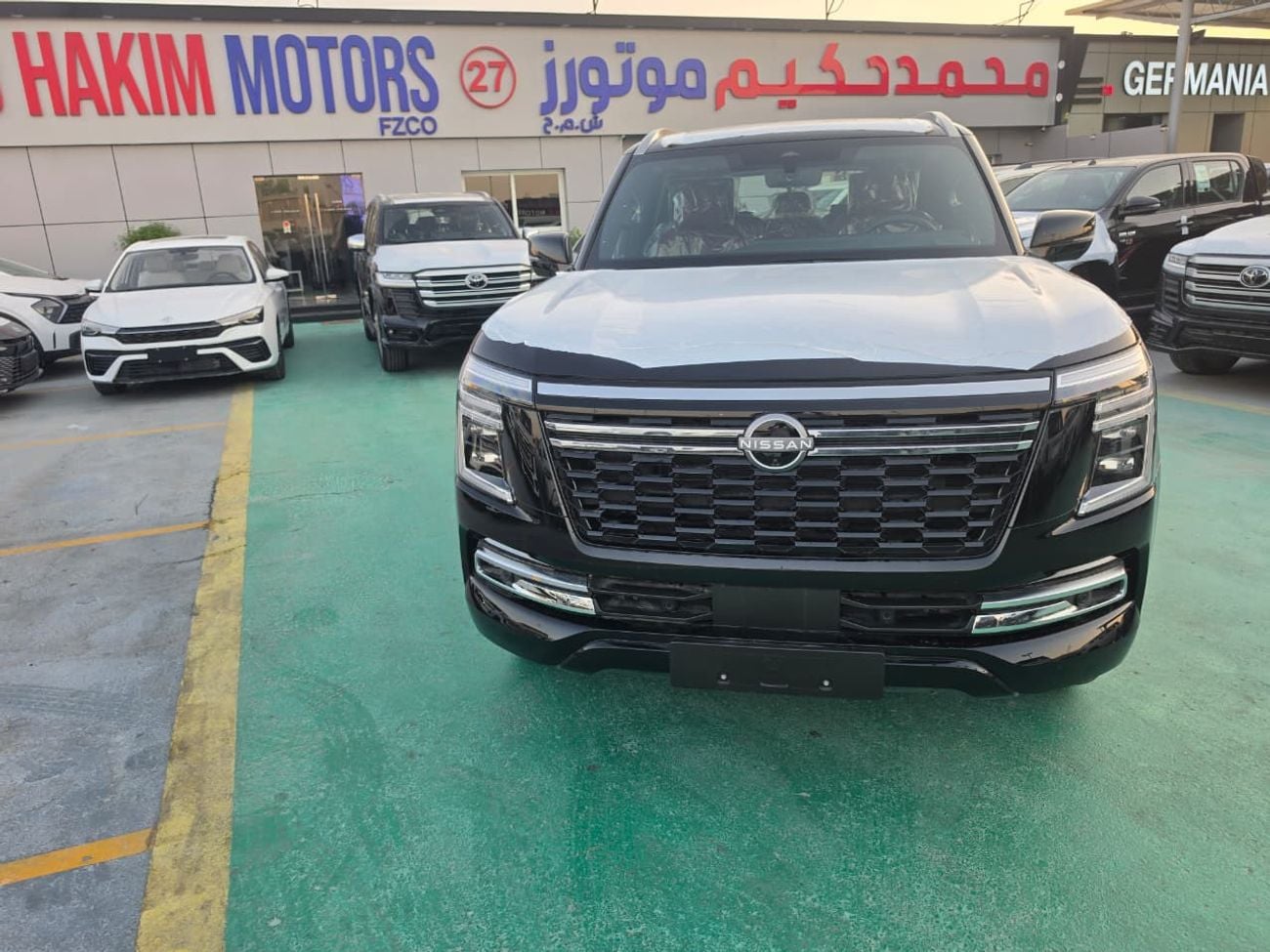 نيسان باترول Nissan Patrol Platinum 2026 – فل أوبشن | أسود خارجي | داخلية حمراء