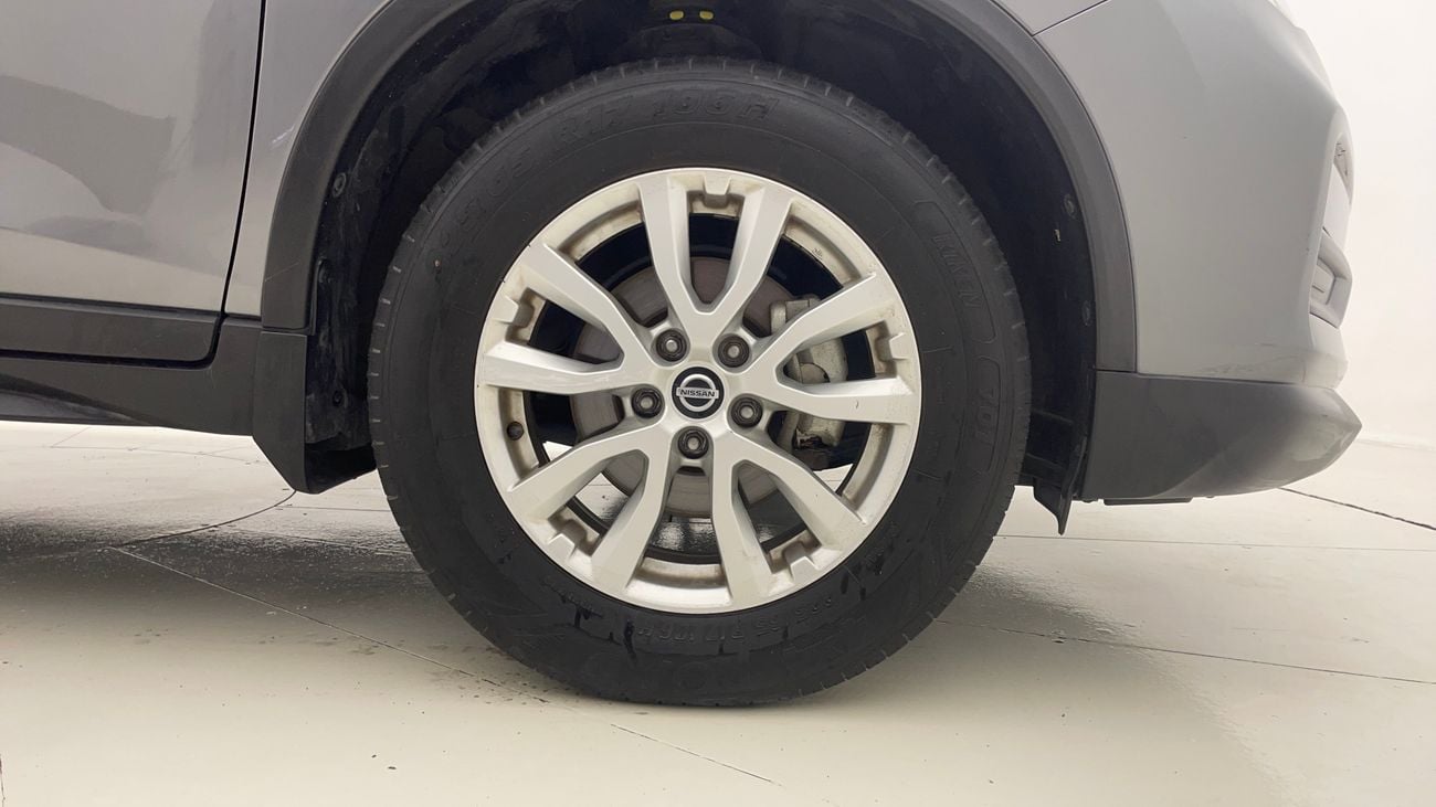 نيسان إكس تريل S 2.5 | بدون دفعة مقدمة | اختبار القيادة في المنزل