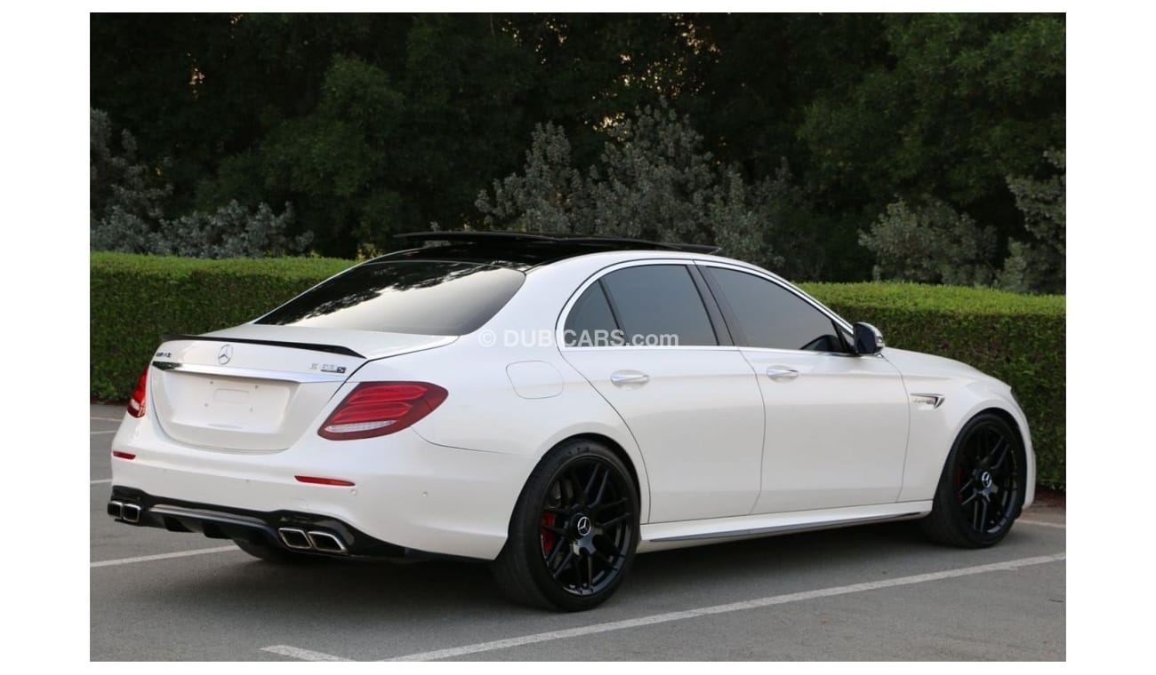 Mercedes-Benz E 36 AMG MERCEDES BENZ AMG E63 2018 FULL OPTION FULL CARBON FIBER