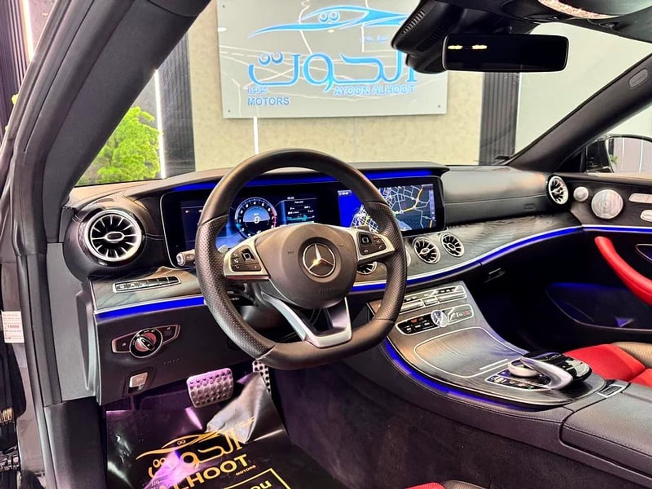 مرسيدس بنز E300 PERFECT MERCEDES E300 || FULL OPTION || GCC || ACCIDENTS FREE || PANORAMIC