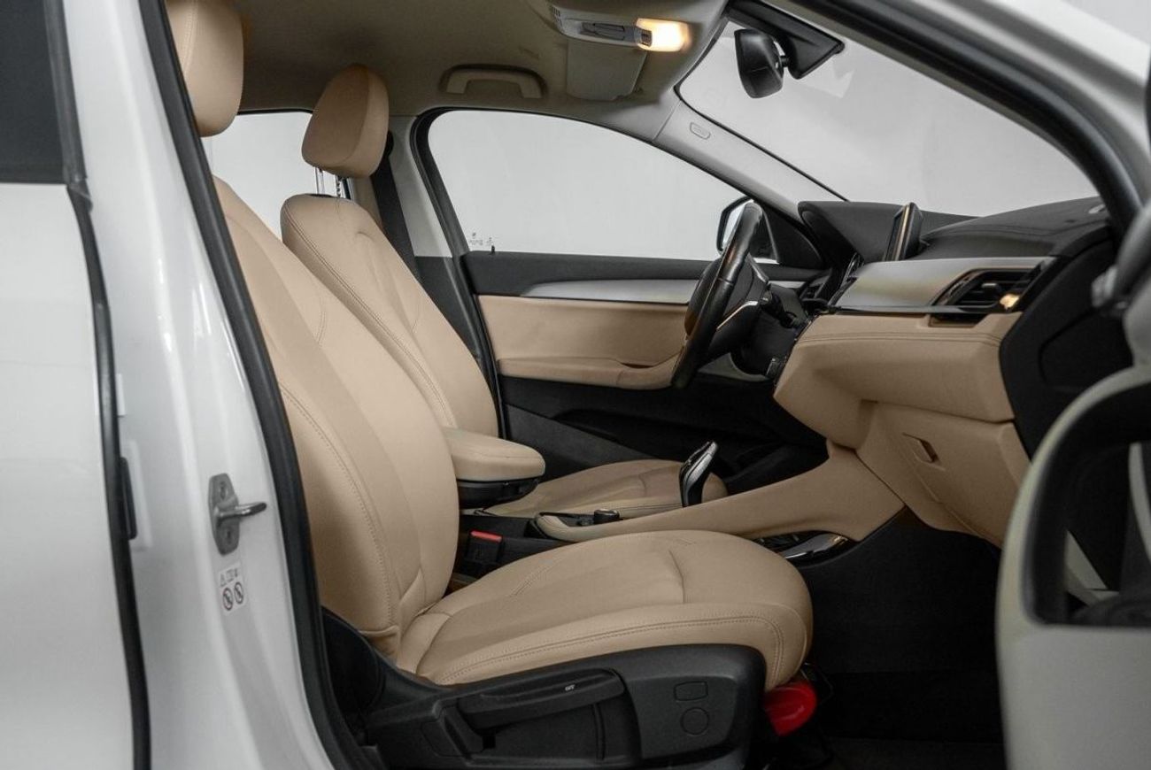 بي أم دبليو X2 sDrive20i