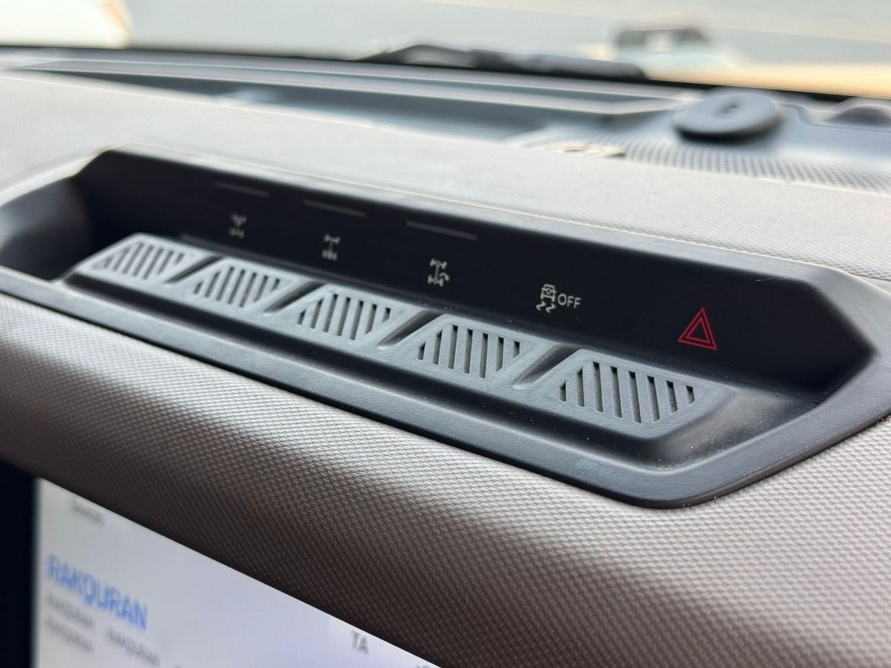 فورد برونكو V6 2.7L TT / WILDTRAK / GCC / كاميرا 360 درجة / ممشى قليل / مجموعة رفع فوكس الأصلية / رادار