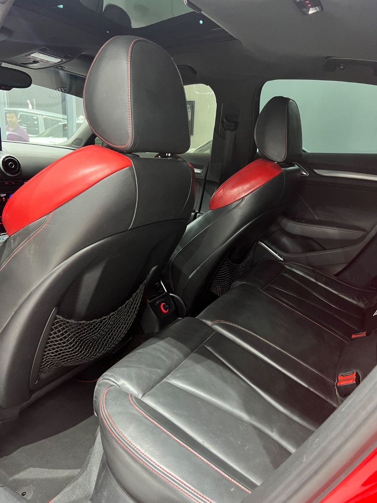 Audi S3 STD TFSI quattro 2.0L