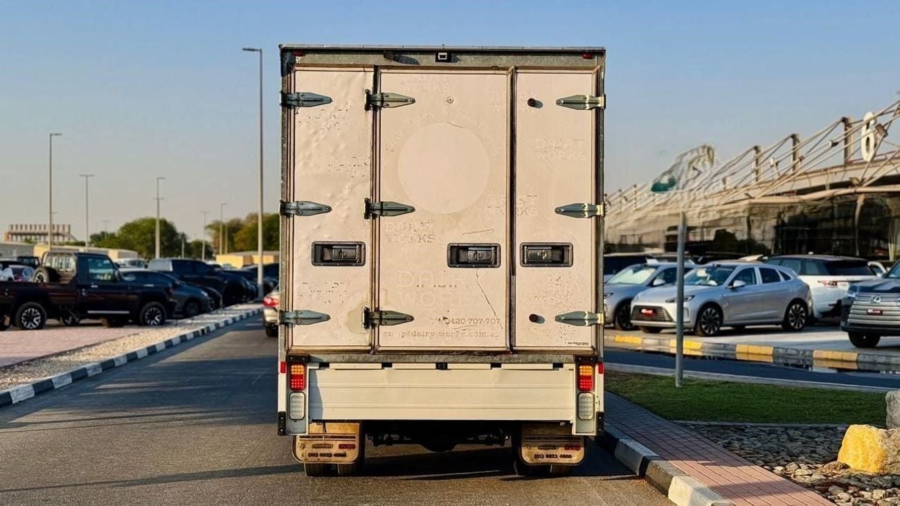 ميتسوبيشي فوسو كانتير -