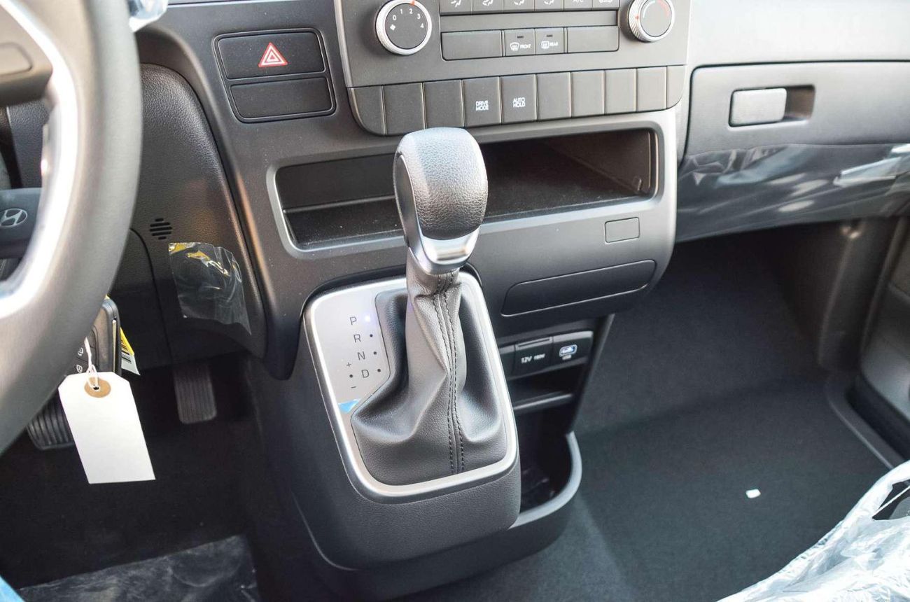 Hyundai Staria  HYUNDAI STARIA 2.2L FWD 5DOOR CARGO VAN 2025