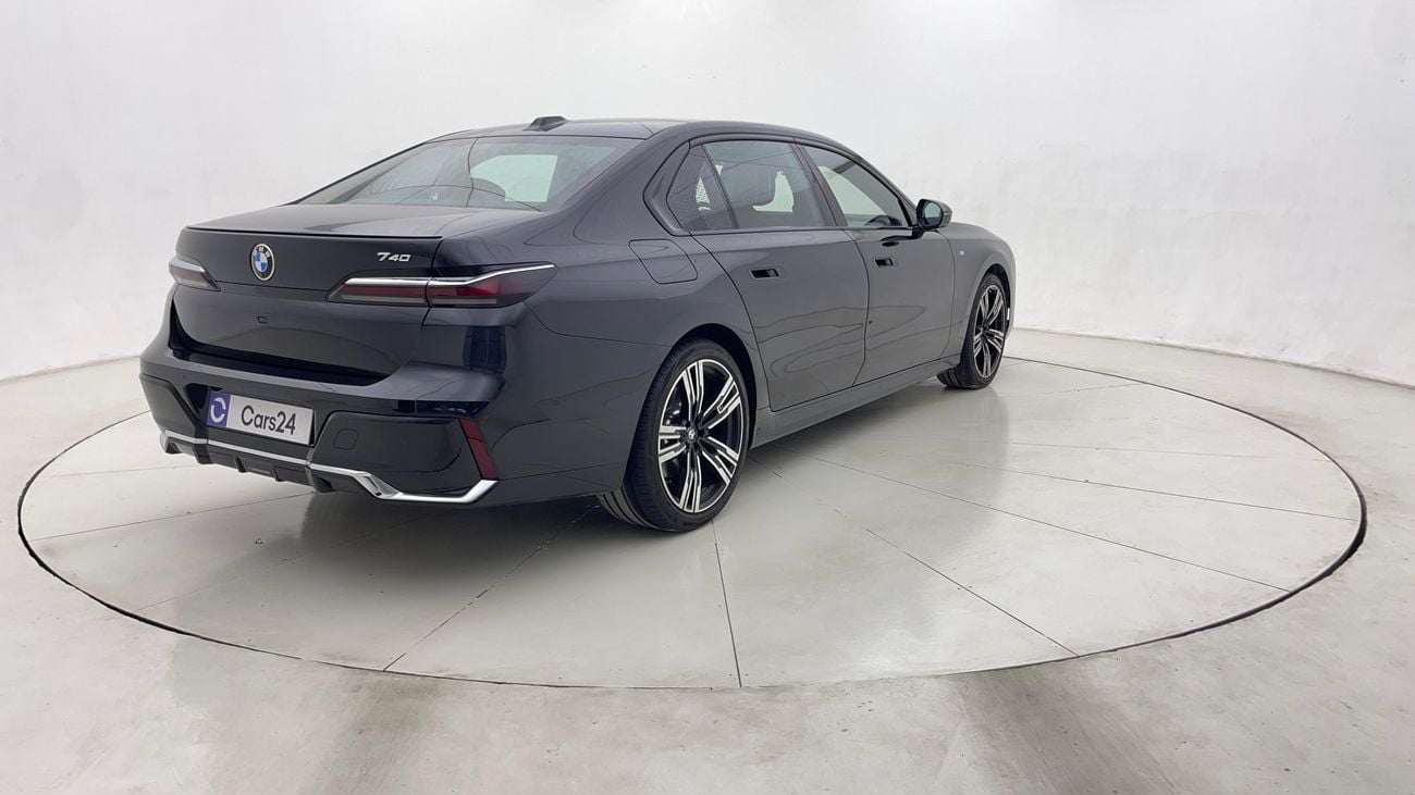 BMW 740i 2023 M SPORT | AED 4194/Month | 0 DP | 30 Day Return | Warranty | Service History
