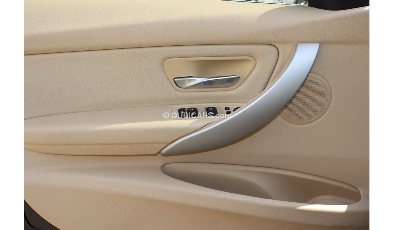 BMW 318i Executive BMW 318i 1.5L Twin Turbo